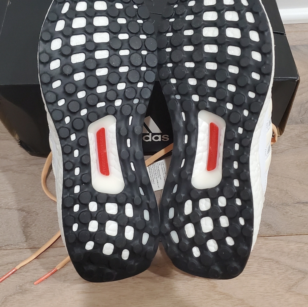 Adidas UltraBoost S&L - Picture 8 of 9